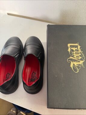 Women’s Black Slip-On fake Leather Shoes with Red Interior